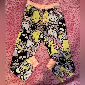 Hello Kitty woman, sleep pants
